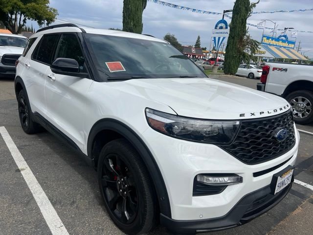 Used 2022 White Ford ST image 4