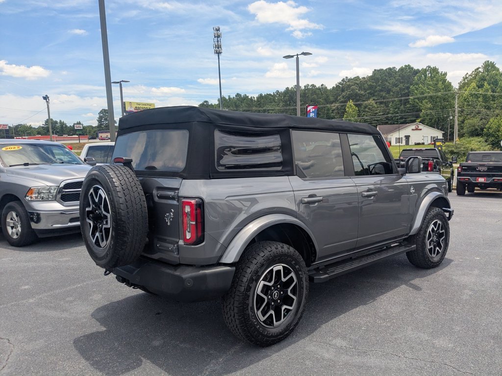 Used 2022  Ford Outer Banks image 5