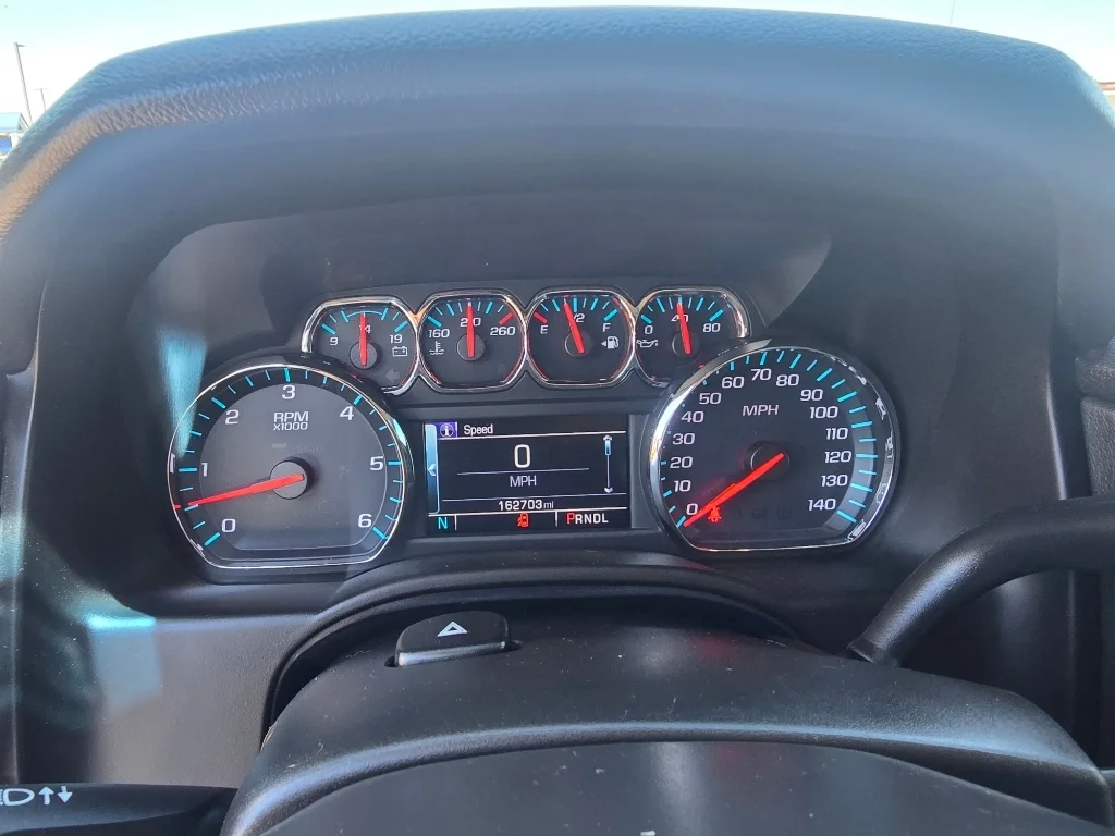Used 2017 Summit White GMC SLE image 19