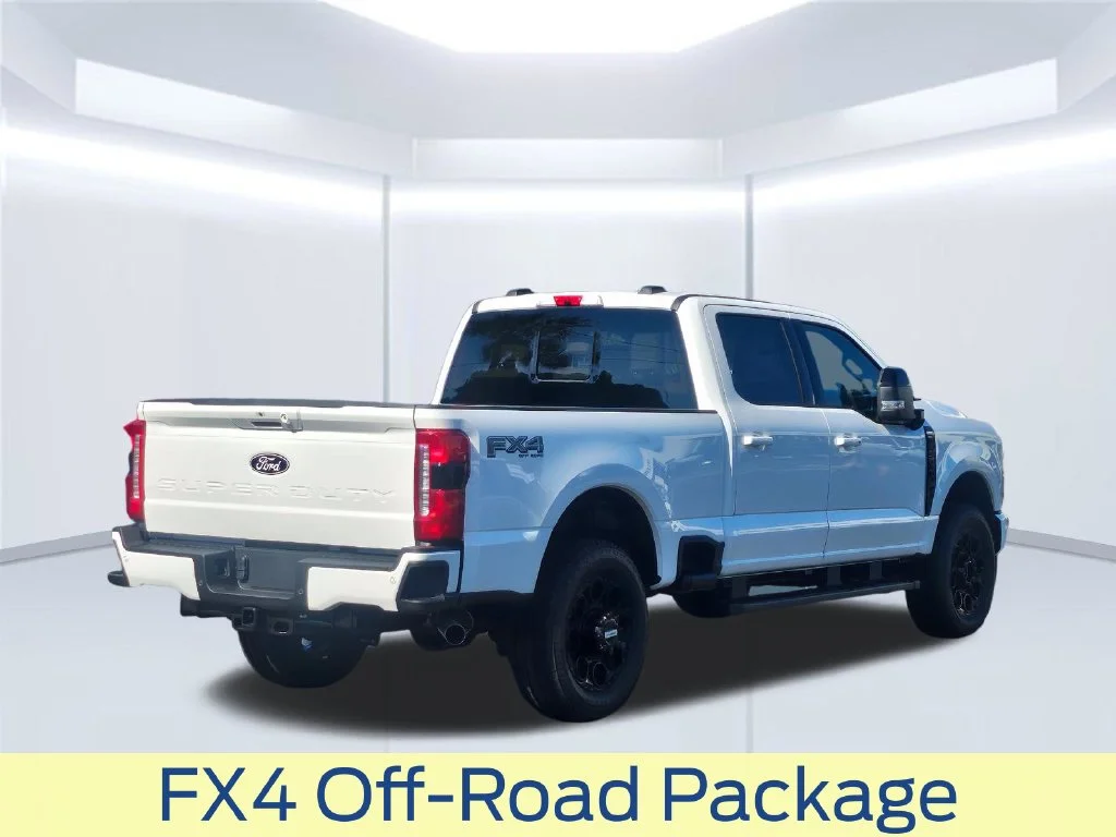 New 2027 Glacier Gray Metallic Tri-Coat Ford F-250® Lariat® image 21