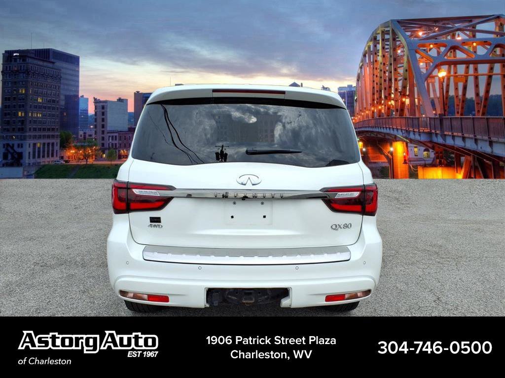 Used 2022 Moonstone White INFINITI PREMIUM SELECT image 4