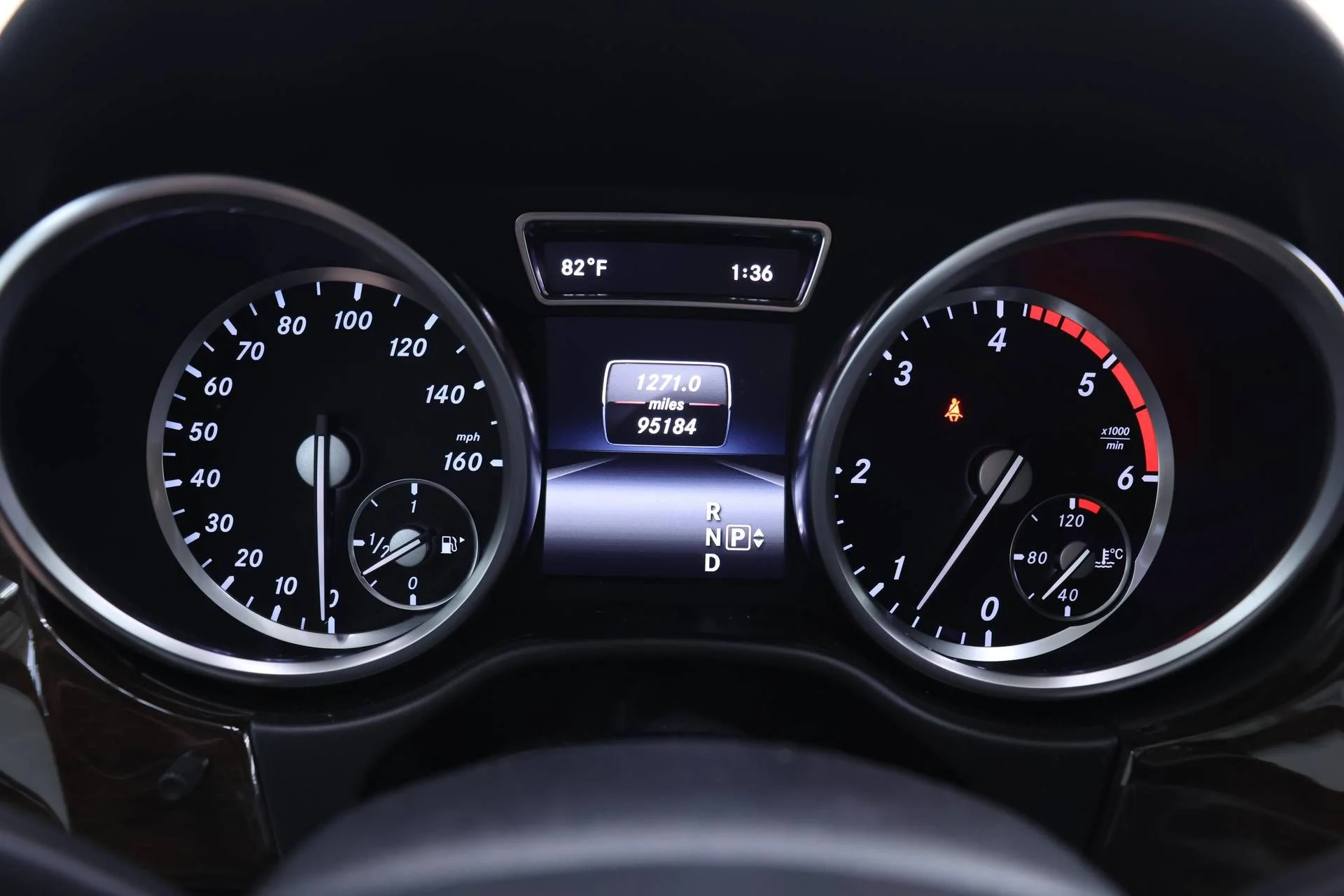 Used 2014 Iridium Silver Metallic Mercedes-Benz ML 350 image 8