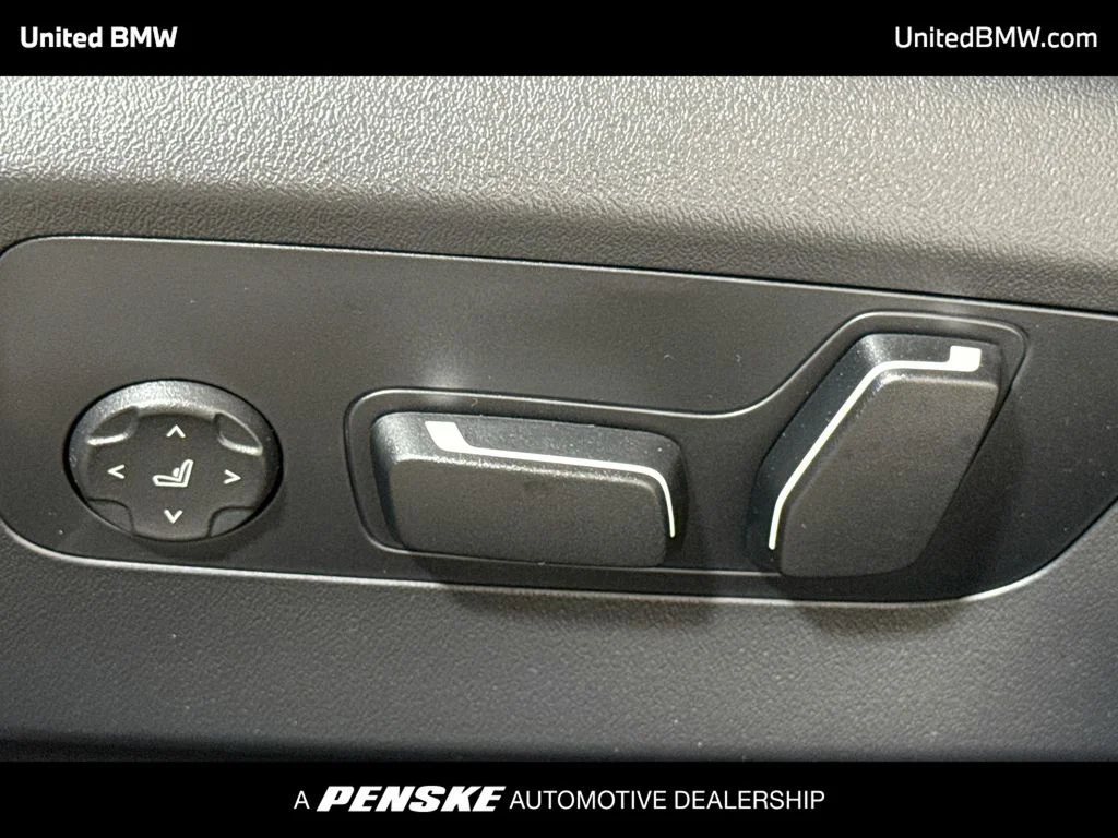 New 2027 Black Sapphire Metallic BMW  image 4