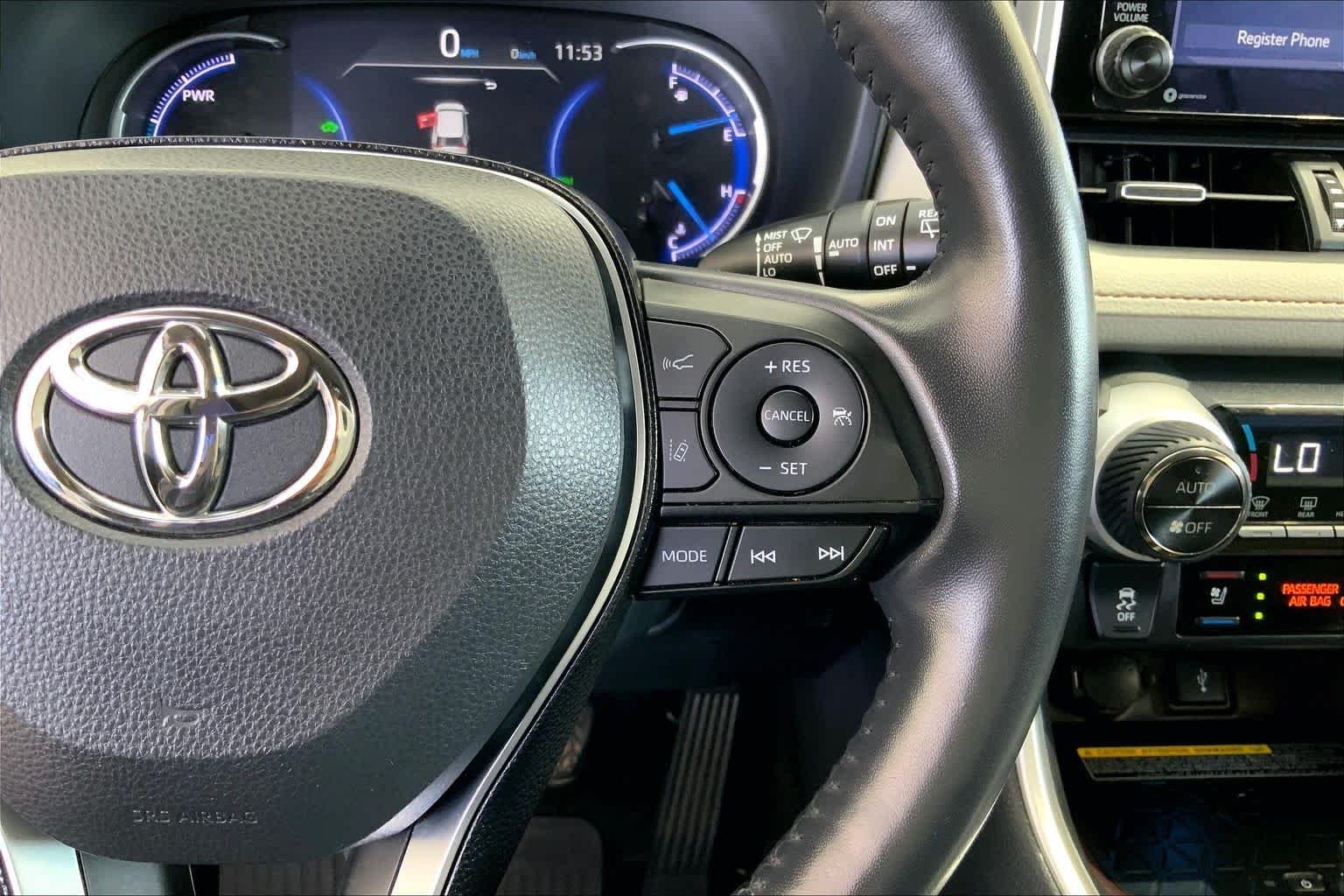 Used 2020 Blizzard Pearl Toyota Hybrid Limited image 25