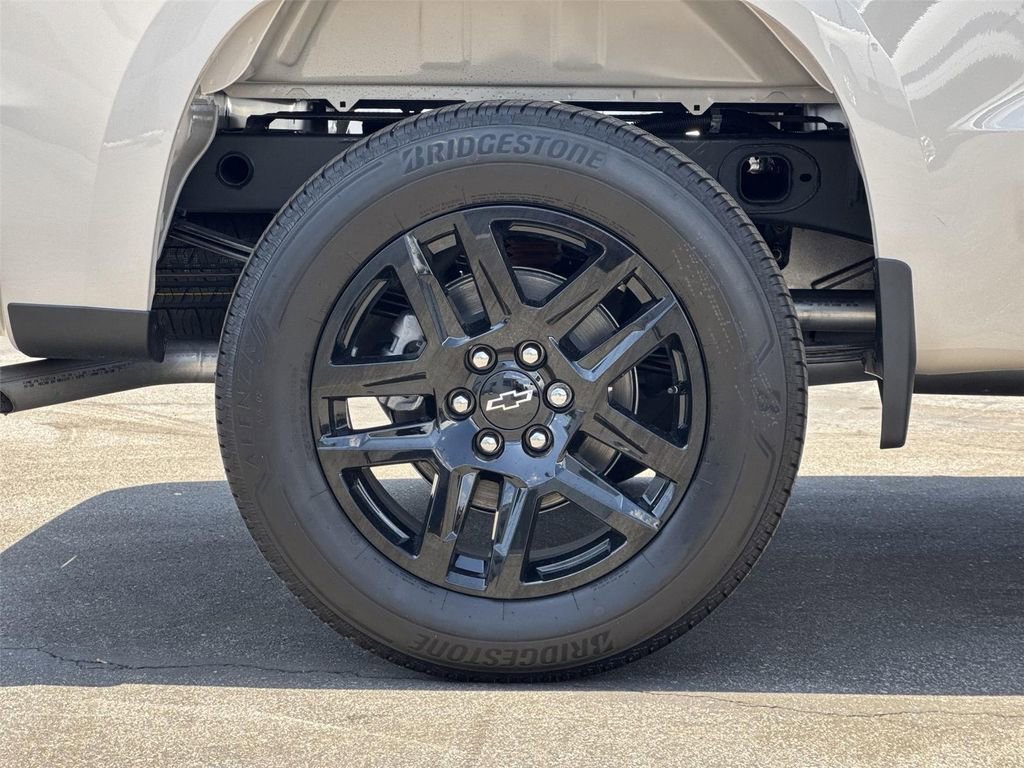 New 2026 White Sands Chevrolet RST image 36