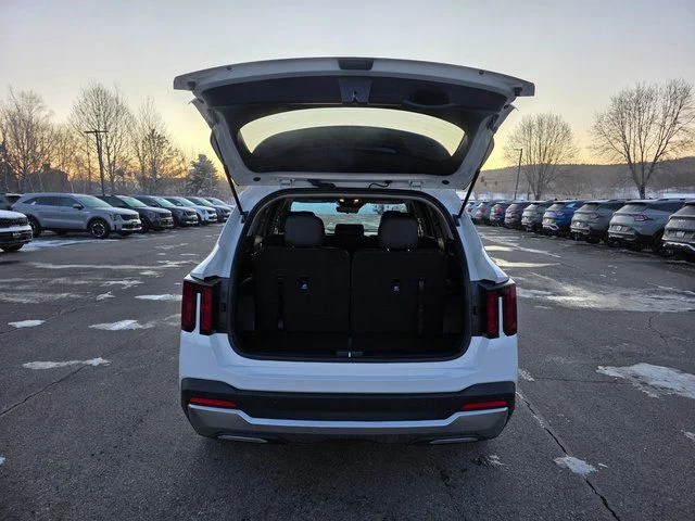 2026 Kia Sorento S - Photo 9