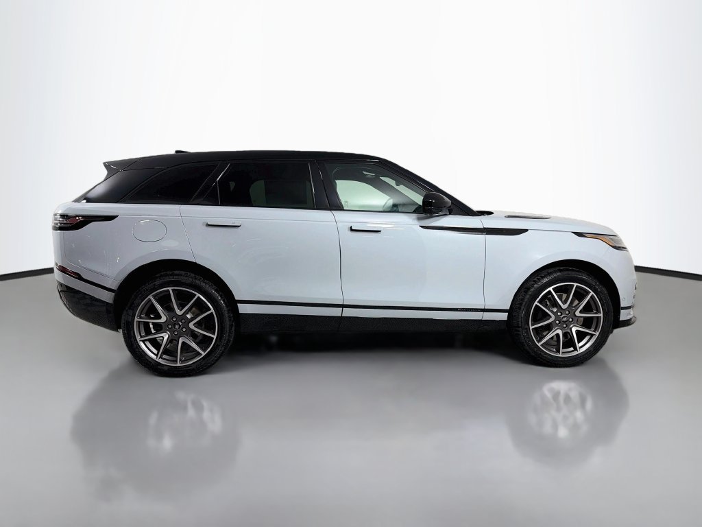 New 2026 Arroios Grey Land Rover Belgravia Edition image 4