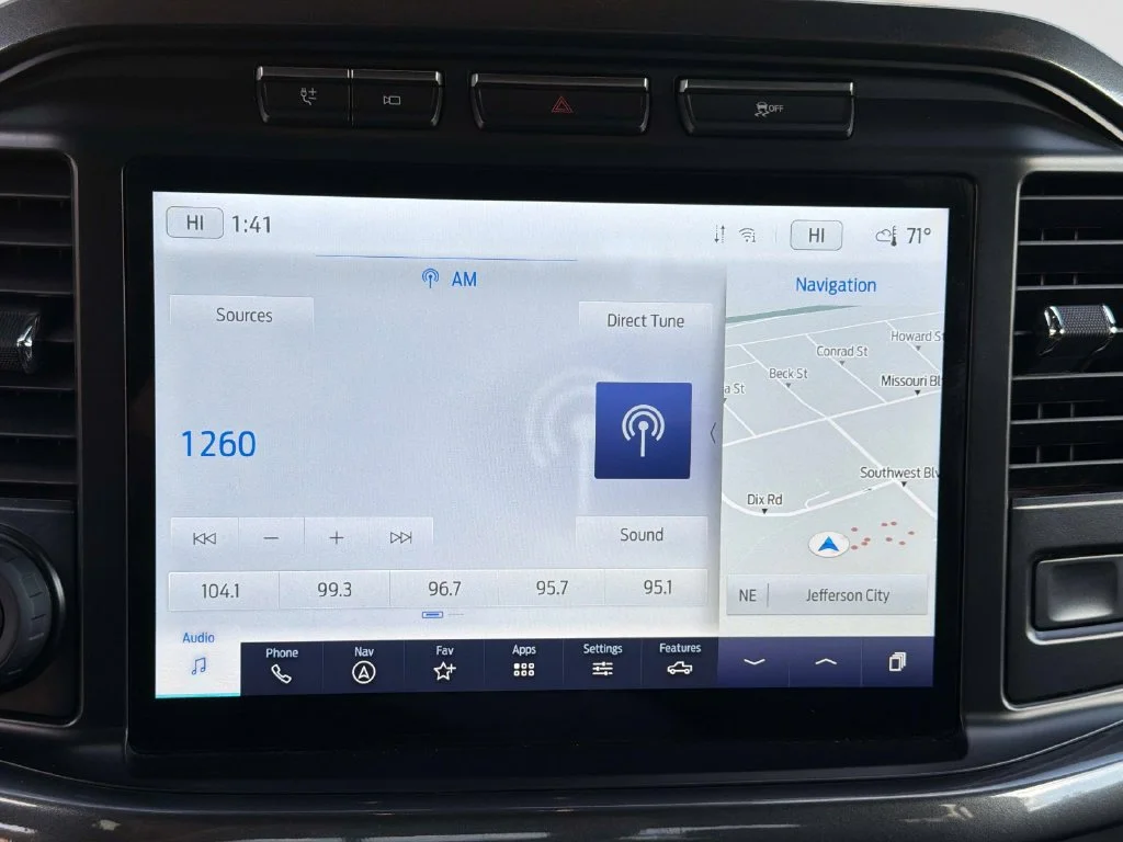 Used 2023 Silver Metallic Ford XLT image 24