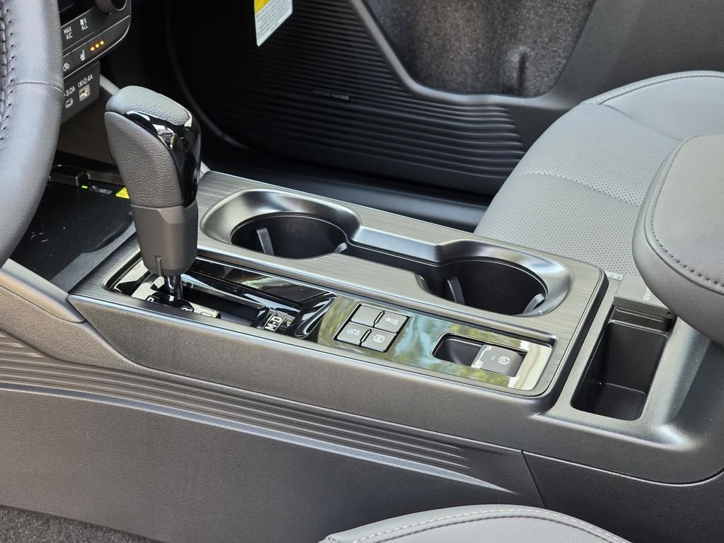 2026 Subaru Outback Limited - Photo 27