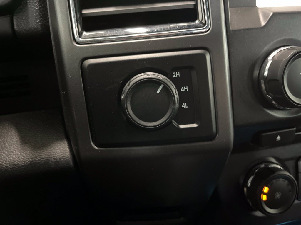 Used 2018 Oxford White Ford XLT image 14