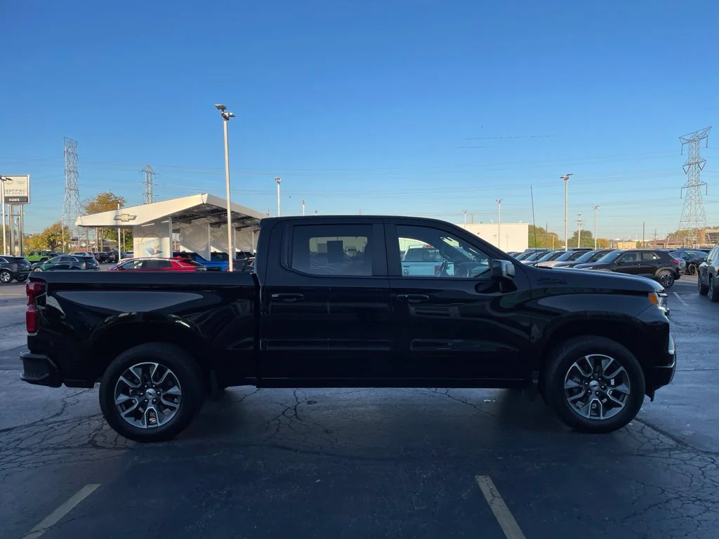 Used 2023 Black Chevrolet RST image 7