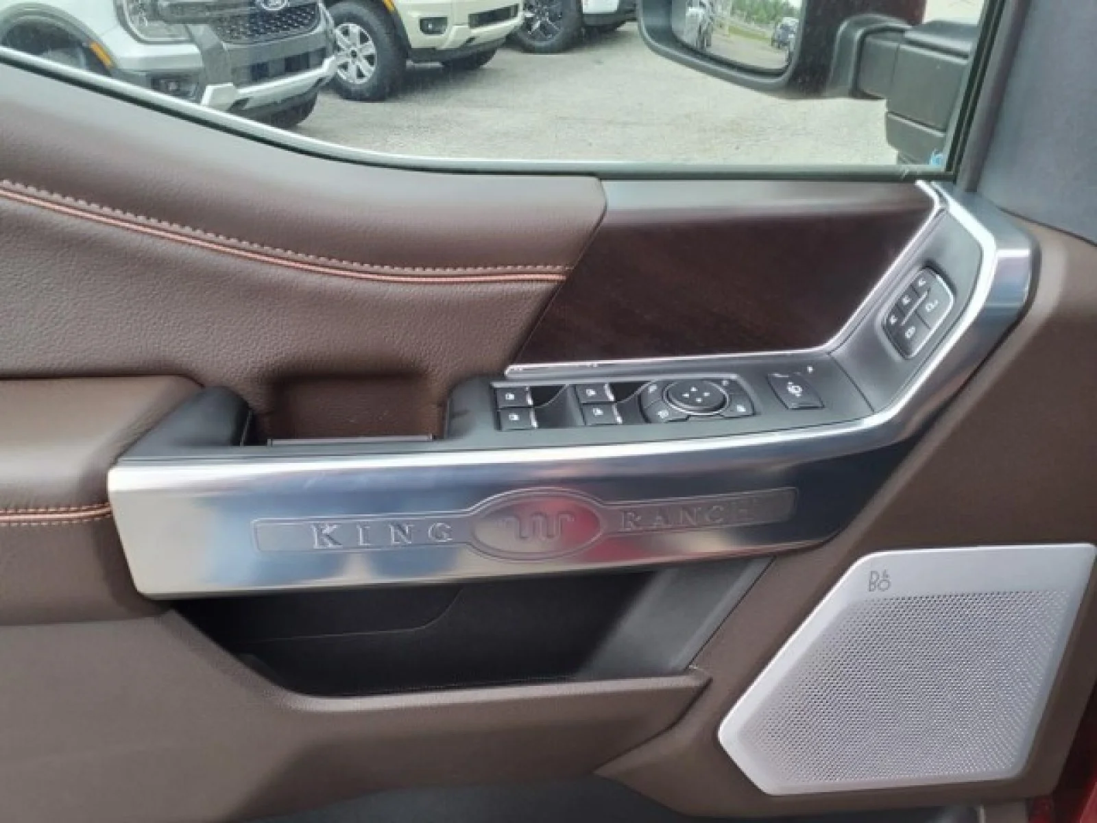 New 2025 Ruby Red Metallic Tinted Clearcoat Ford King Ranch 4WD image 5