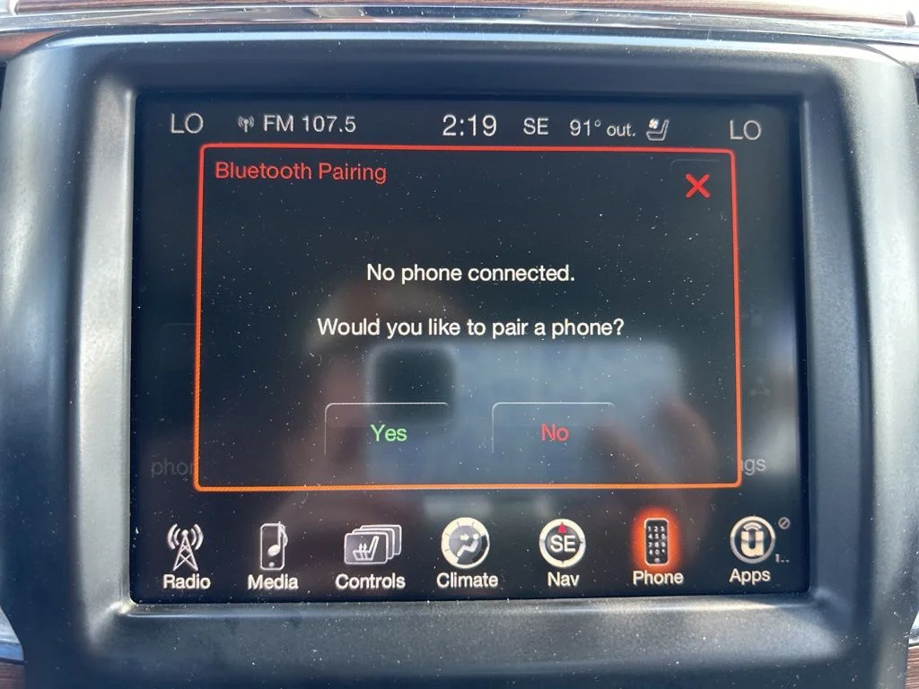Used 2014 Red Ram Laramie image 36