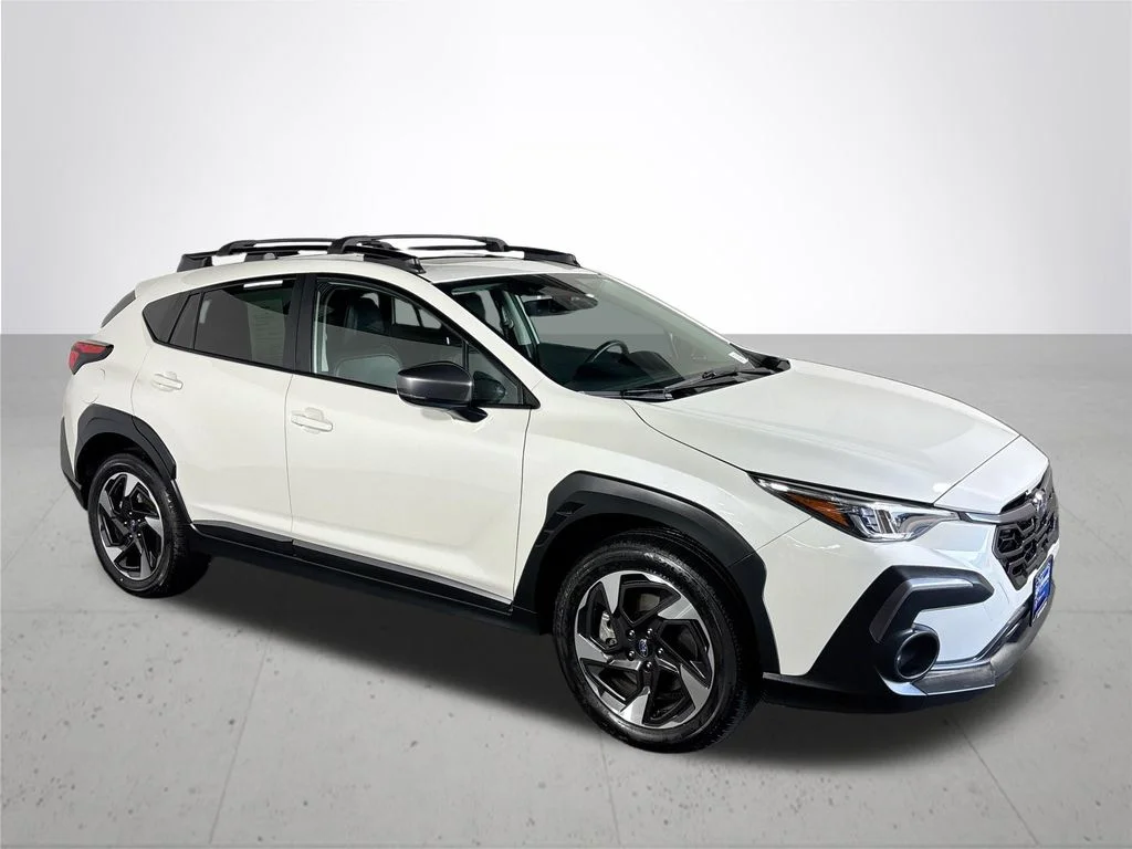 Used 2025 White Subaru Limited image 4