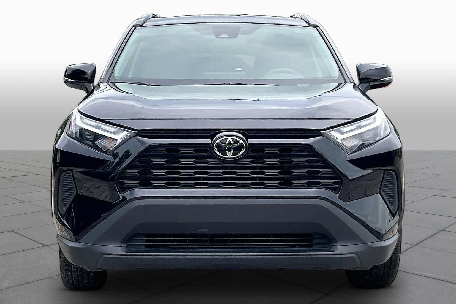 Used 2024 Midnight Black Metallic Toyota XLE image 4