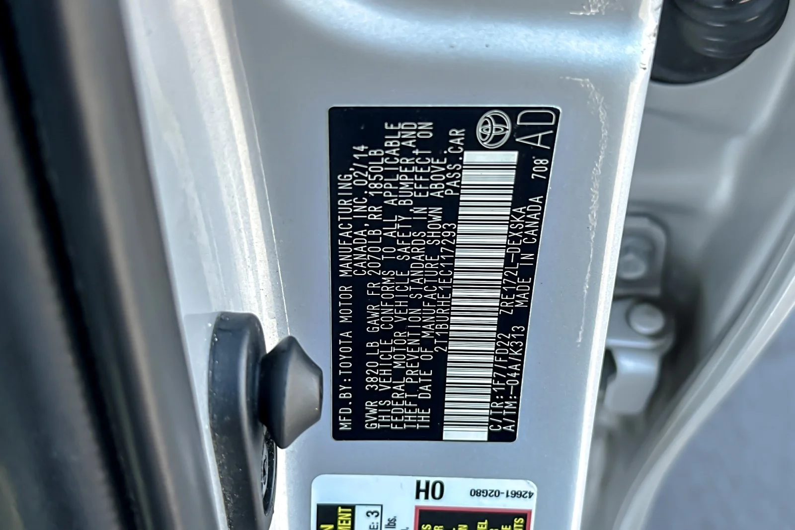 Used 2014 CLASSIC SILVER Toyota S Plus image 25