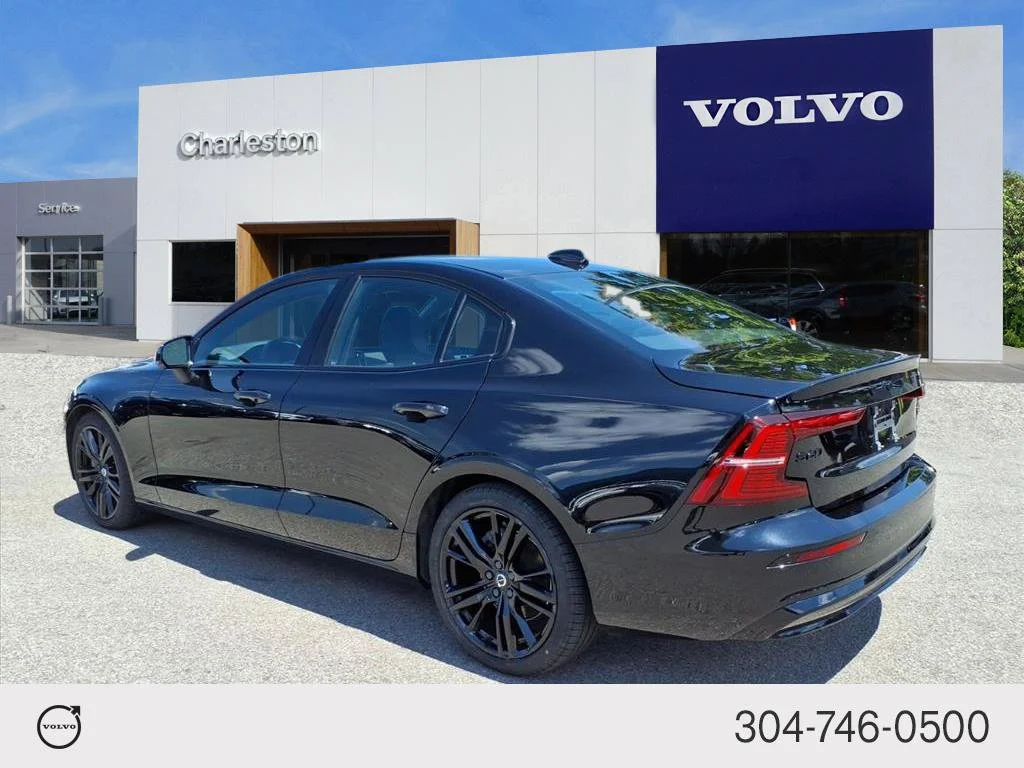 Certified Used 2024 Onyx Black Volvo Plus Black Edition image 5