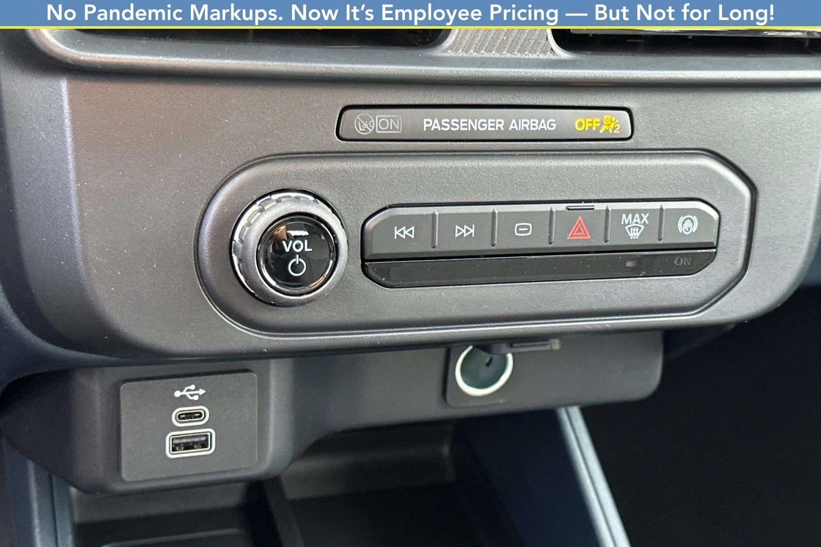 2025 Ford Maverick XL - Photo 23