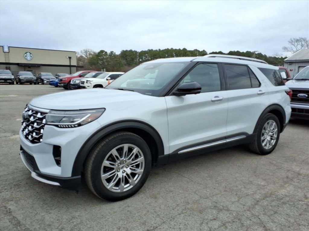 2025 Ford Explorer Platinum (PL535)'s photo