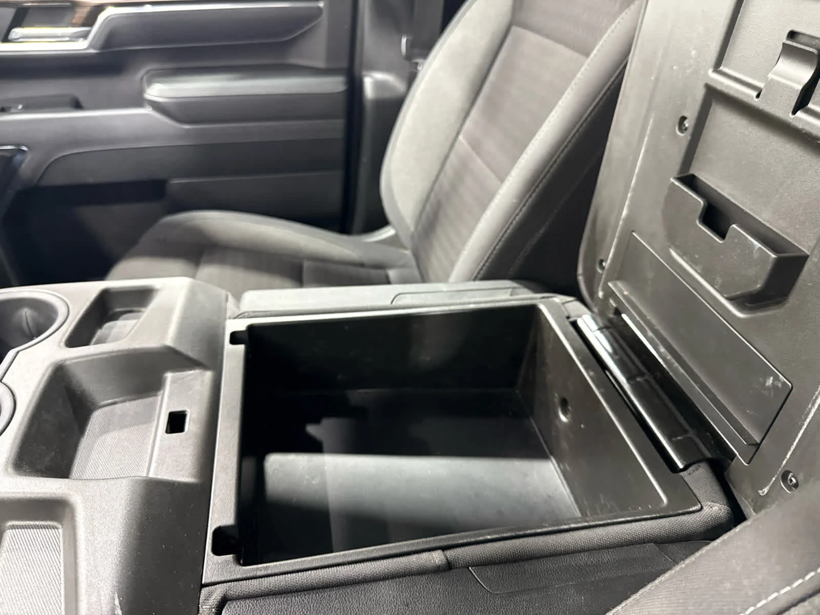 Used 2024 Dark Ash Metallic Chevrolet LT image 18
