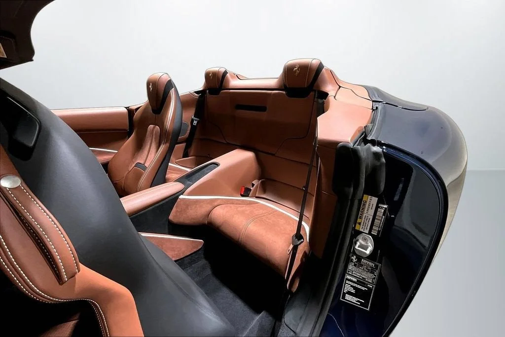 Used 2024 Blu Pozzi Ferrari Spider image 20