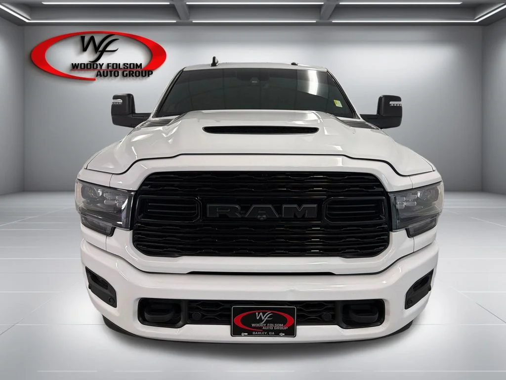 Used 2024 White Ram Limited image 2