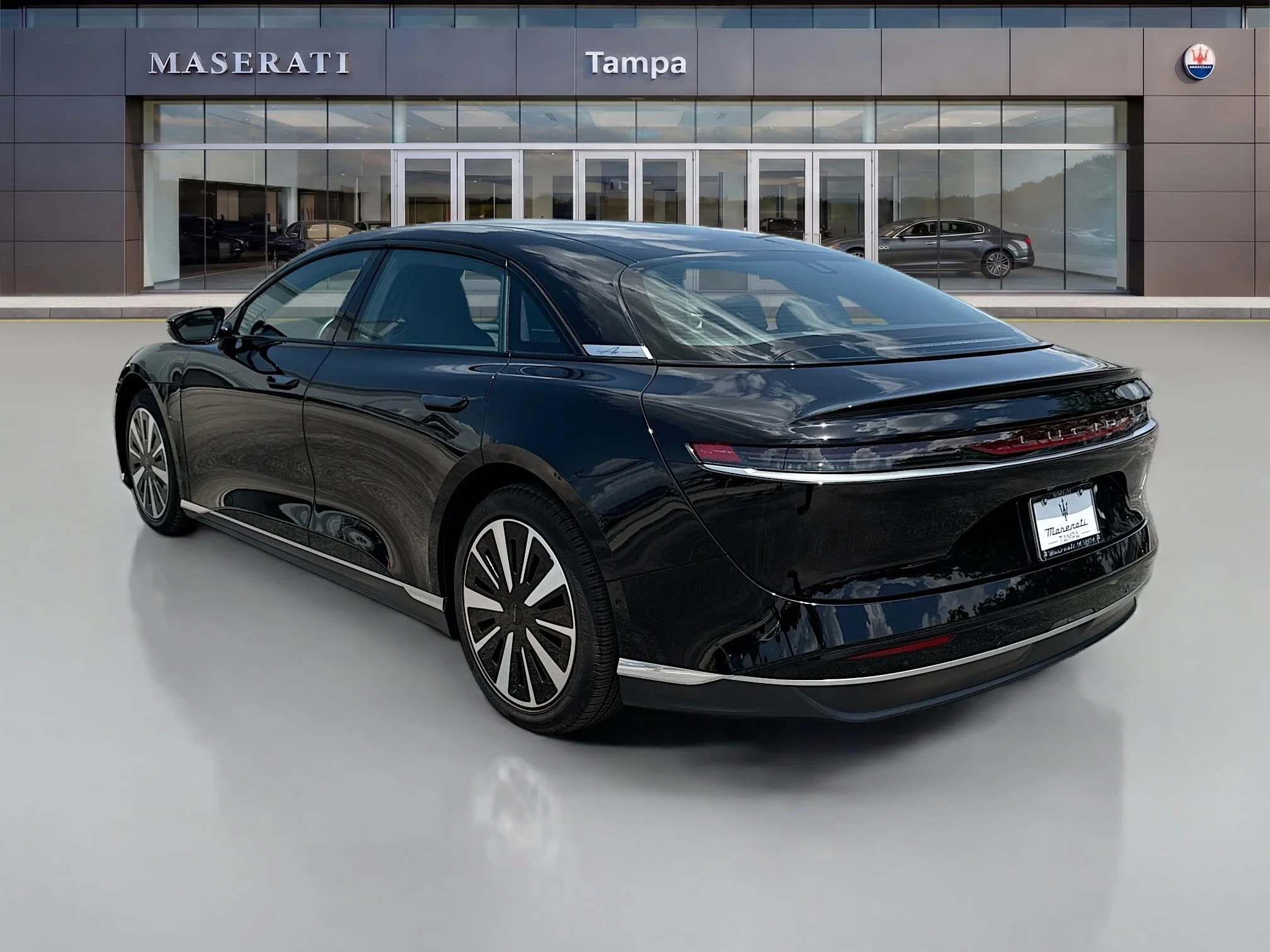 Used 2024 Infinite Black Metallic Lucid Touring image 5