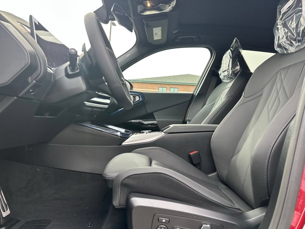 2026 BMW X3 30 - Photo 15