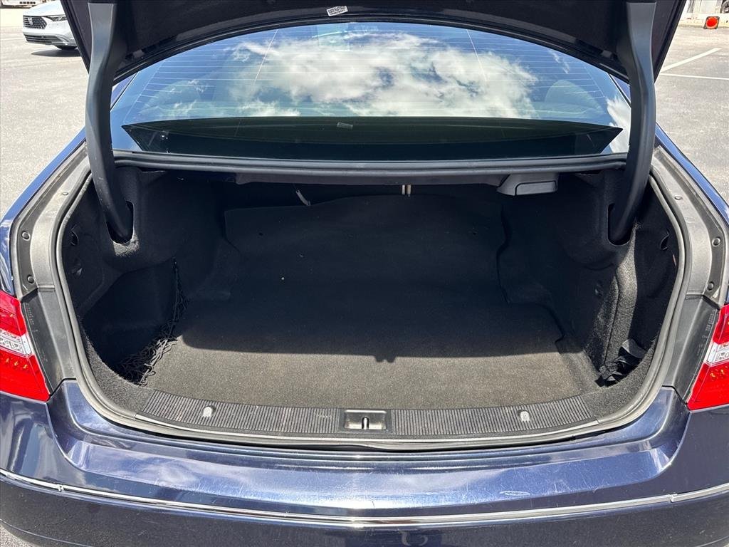 Used 2012 Lunar Blue Metallic Mercedes-Benz E350 image 28
