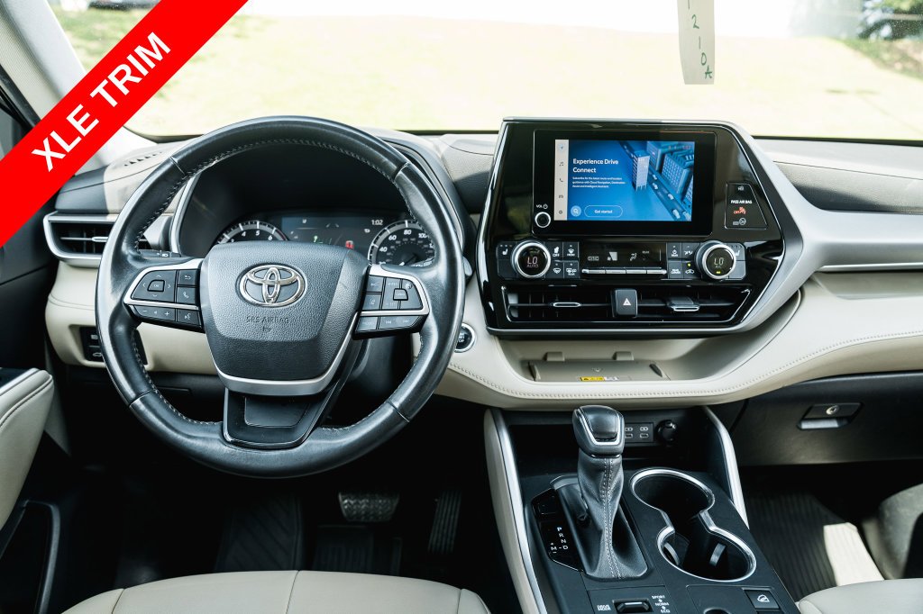 Used 2023 Blueprint Toyota XLE image 13