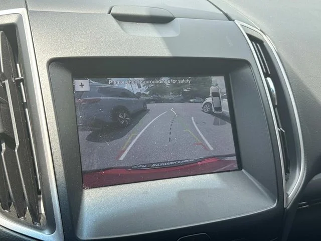 Used 2019 White Ford SEL image 35