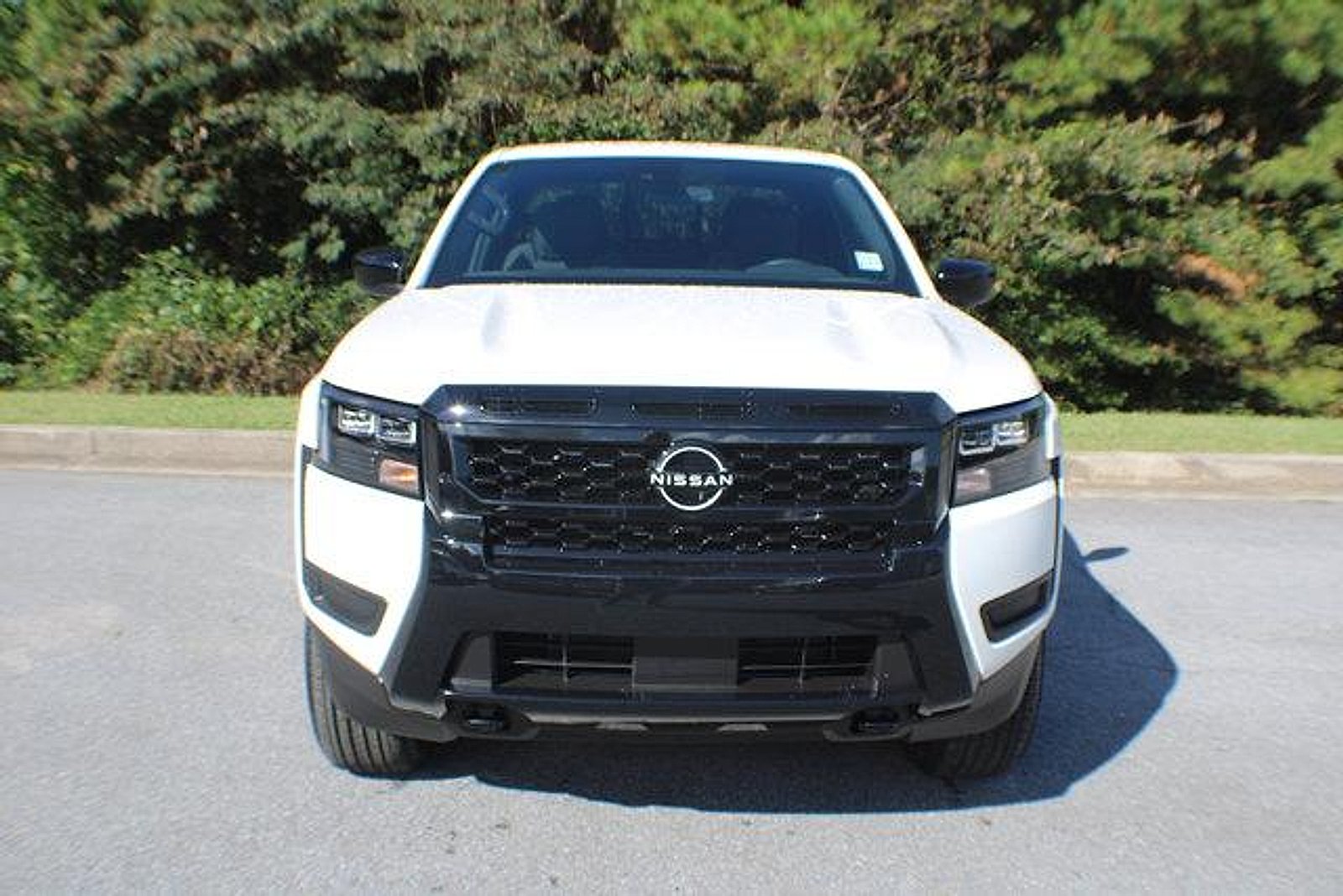 2026 Nissan Frontier SV - Photo 16