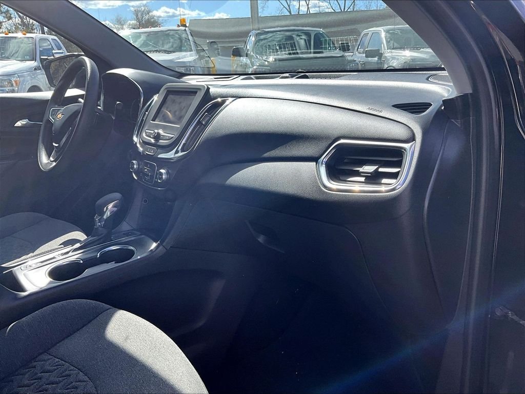 Used 2023 Black Chevrolet LT image 17
