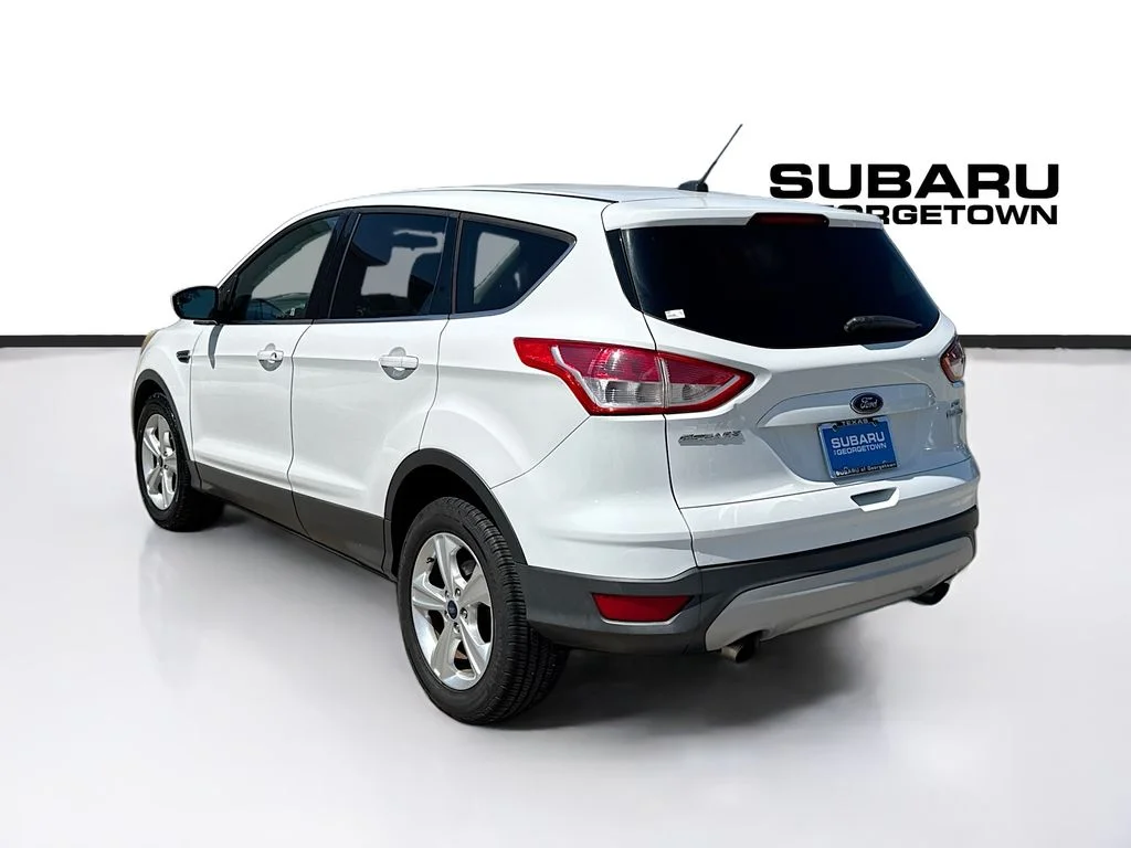 Used 2013 White Ford SE image 5