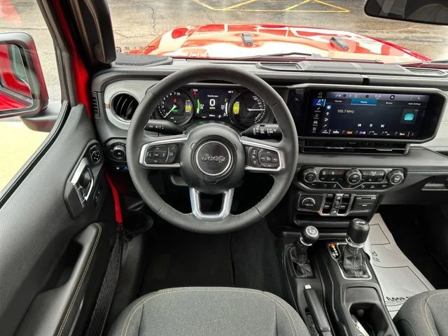 2025 Jeep Wrangler 4xe Sahara 4XE - Photo 27