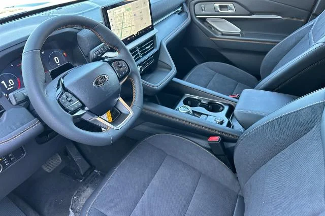 New 2026 Carbonized Gray Metallic Ford Tremor® image 32
