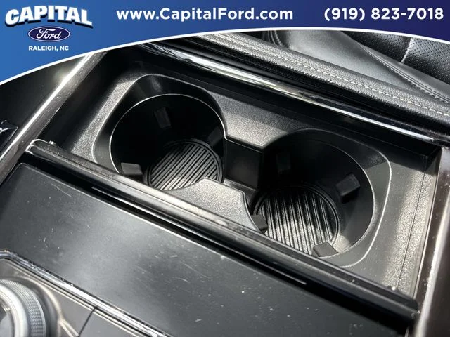 Used 2023 Black Ford XLT image 31