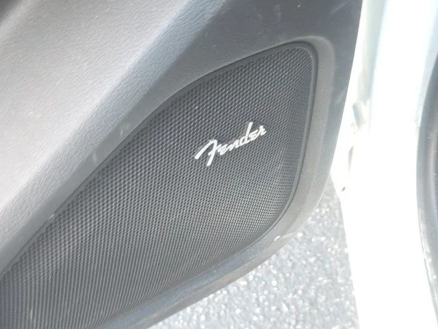 Used 2022 White Nissan SV image 10