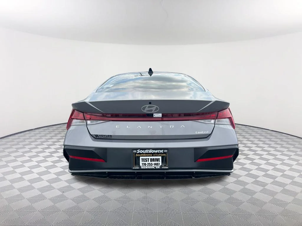 Used 2025 Silver Hyundai Limited image 6