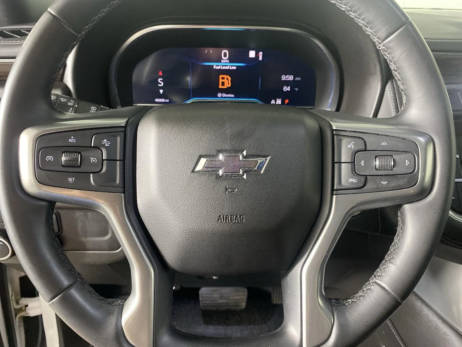 Used 2023 Summit White Chevrolet Z71 image 14