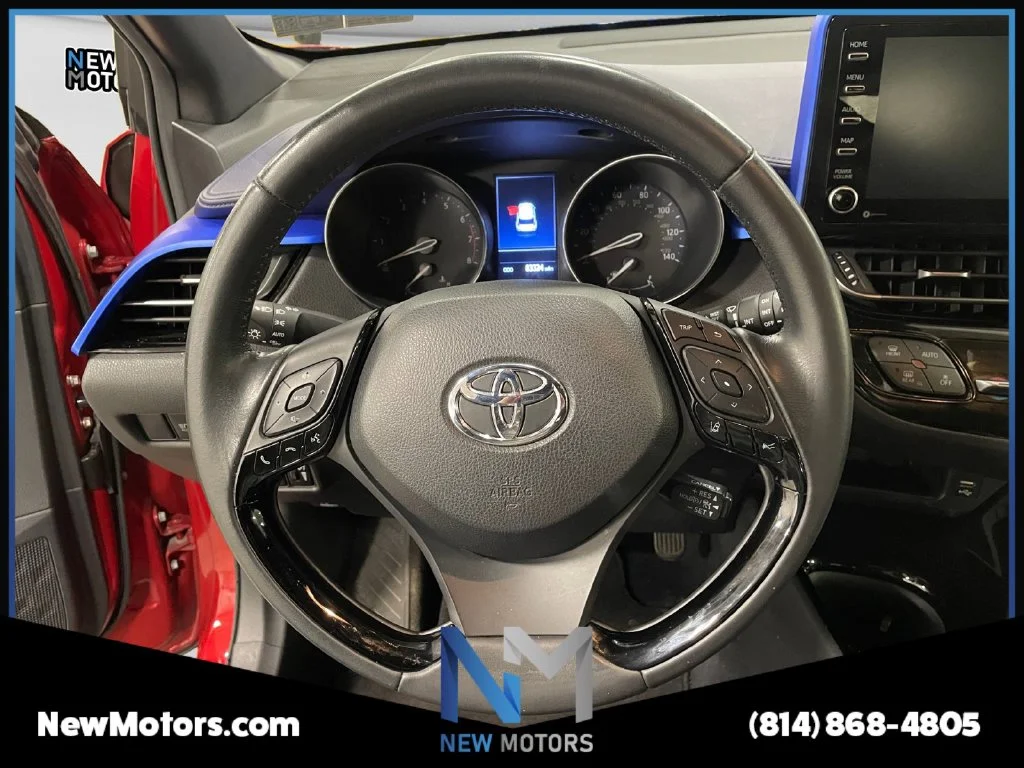 Used 2021 Red Toyota XLE image 12