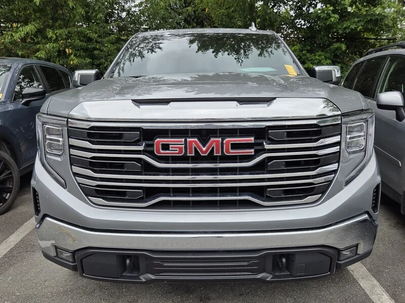 Used 2023 Sterling Metallic GMC SLT image 2