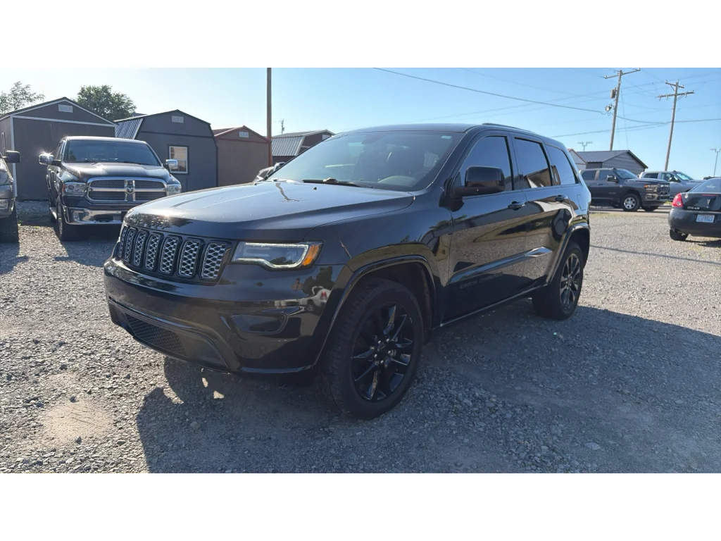 2021 Jeep Grand Cherokee Laredo X 4WD's photo