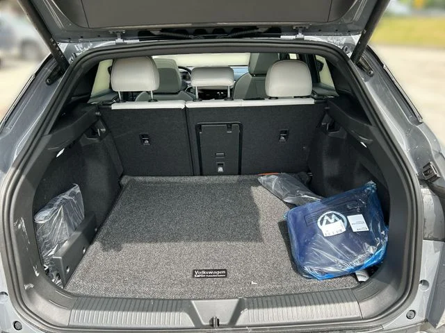 New 2026 Gray Volkswagen Pro S image 25