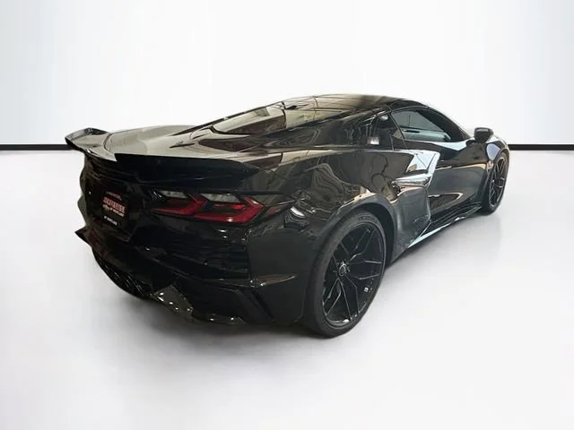 2025 Chevrolet Corvette 2LZ - Photo 6