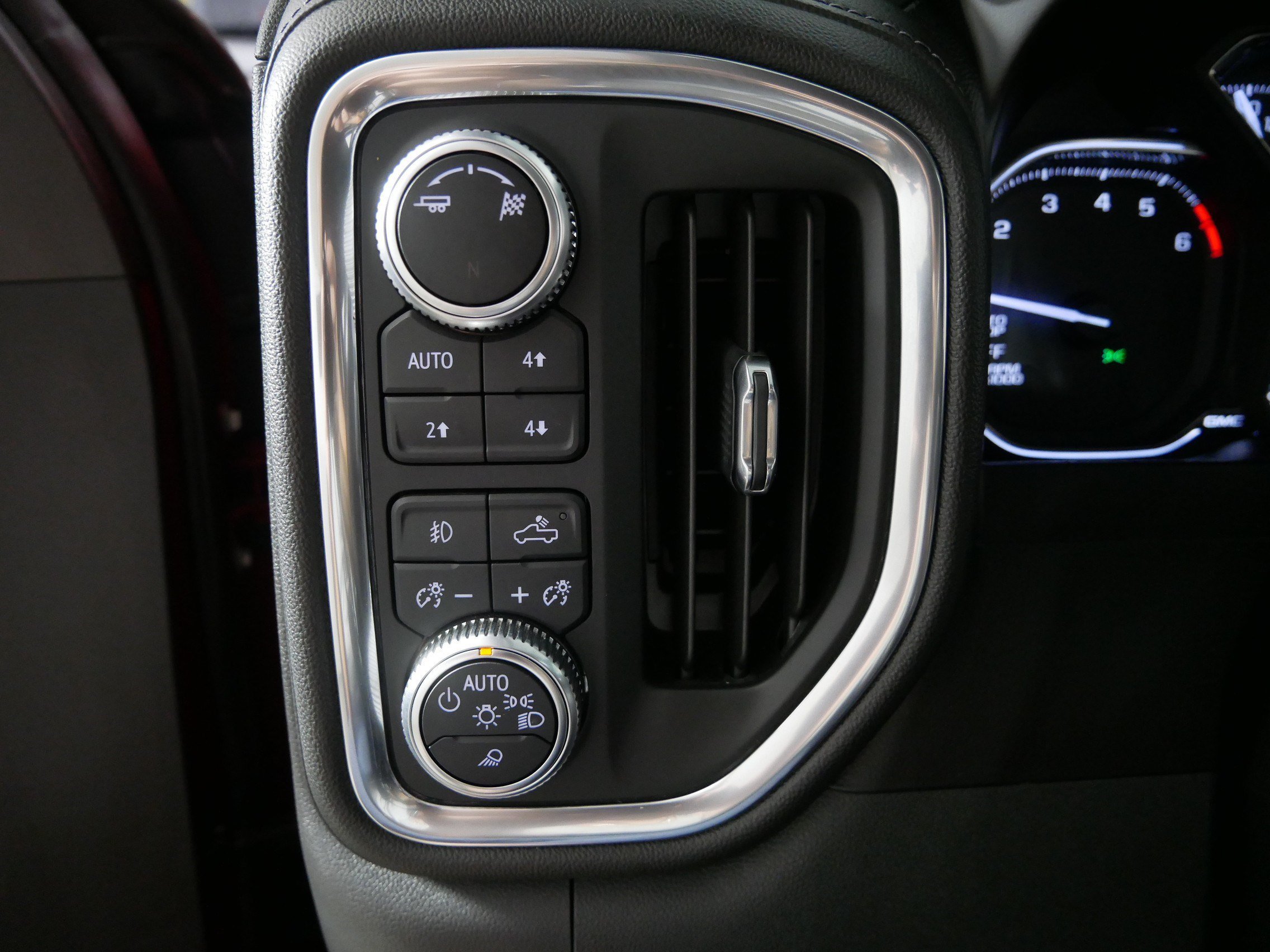 Certified Used 2019 RED QUARTZ TINTCOAT GMC SLT image 26