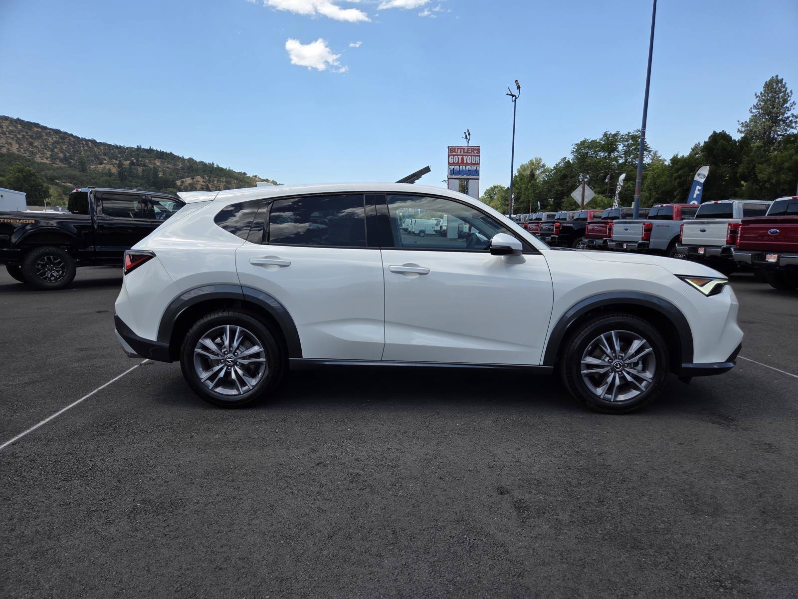 New 2026 Platinum White Pearl Acura AWD image 4