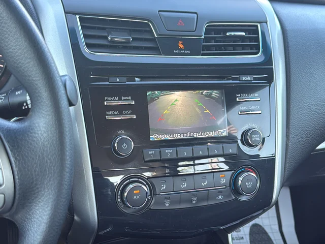 Used 2015 Blue Nissan 2.5 S image 15