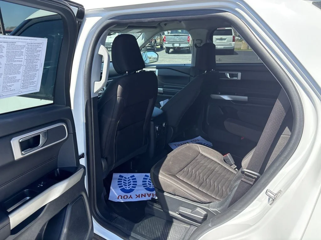 Used 2021 Oxford White Ford XLT image 22