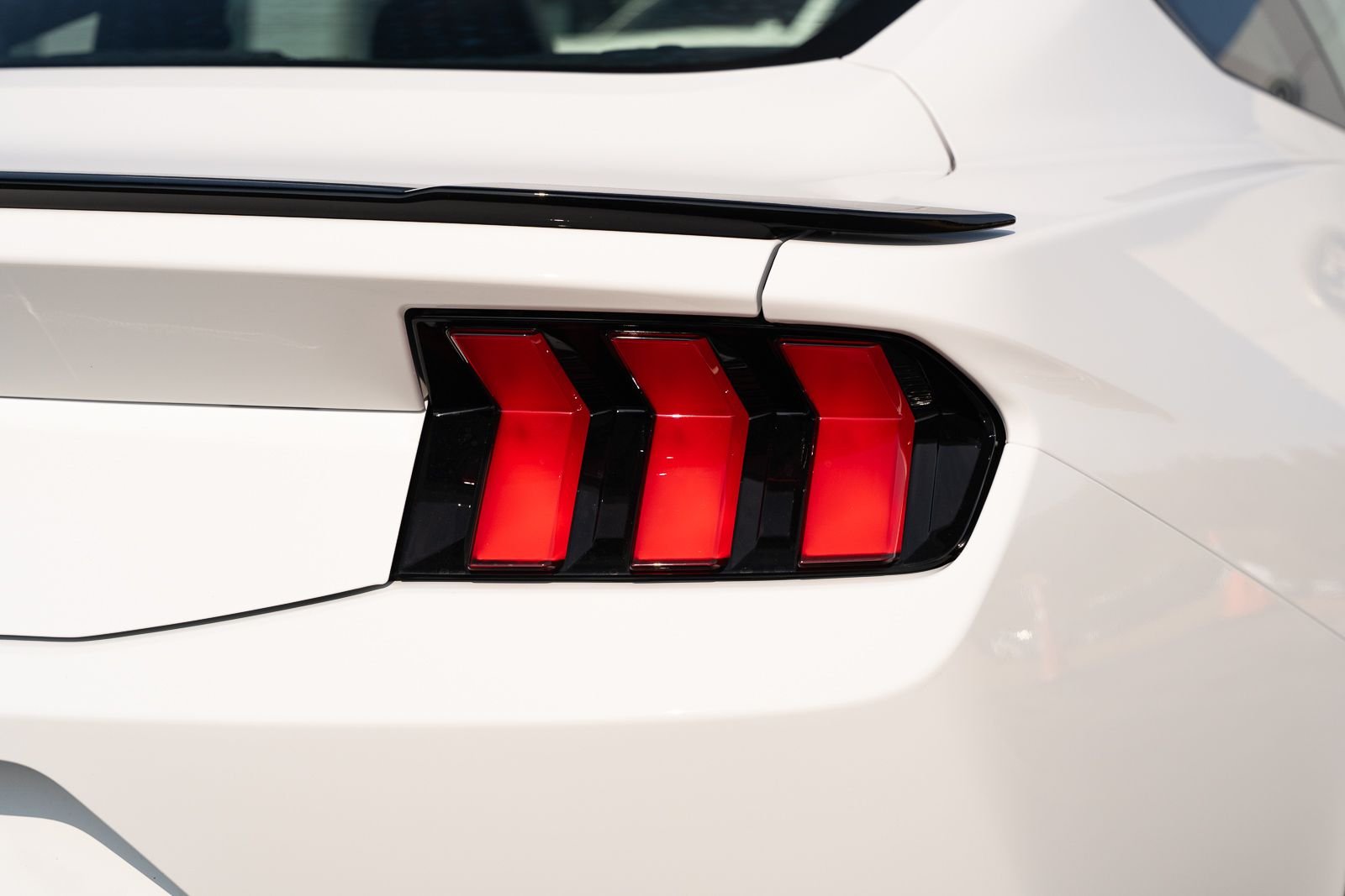 New 2026 Oxford White Ford EcoBoost® Fastback image 10